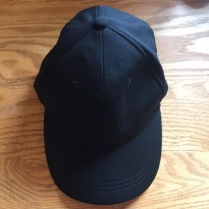 Lululemon hat